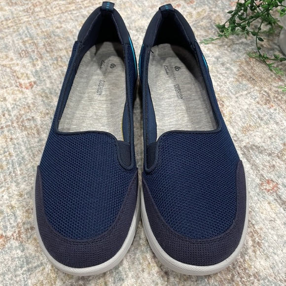 Cloudsteppers by Clarks slip on shoes - Picture 7 of 7